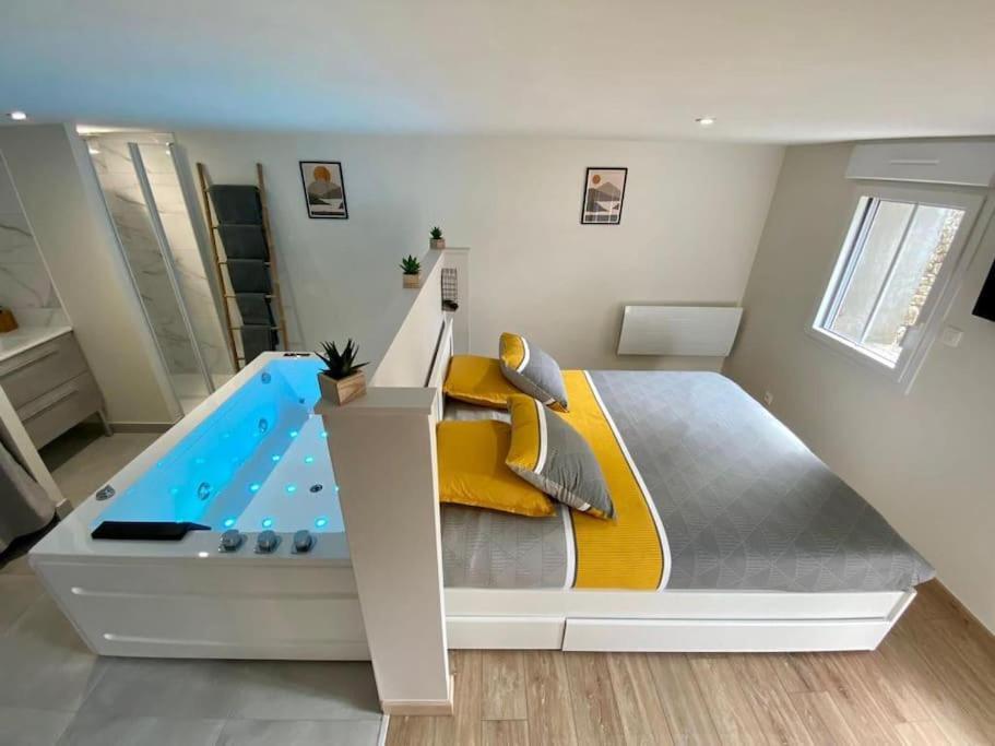 Loft Jardin Et Spa Bressuire Exteriör bild